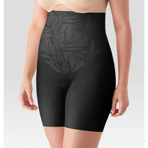 Maidenform Self Expressions Women's Pull-On High-Waisted Thigh Slimmer Black S